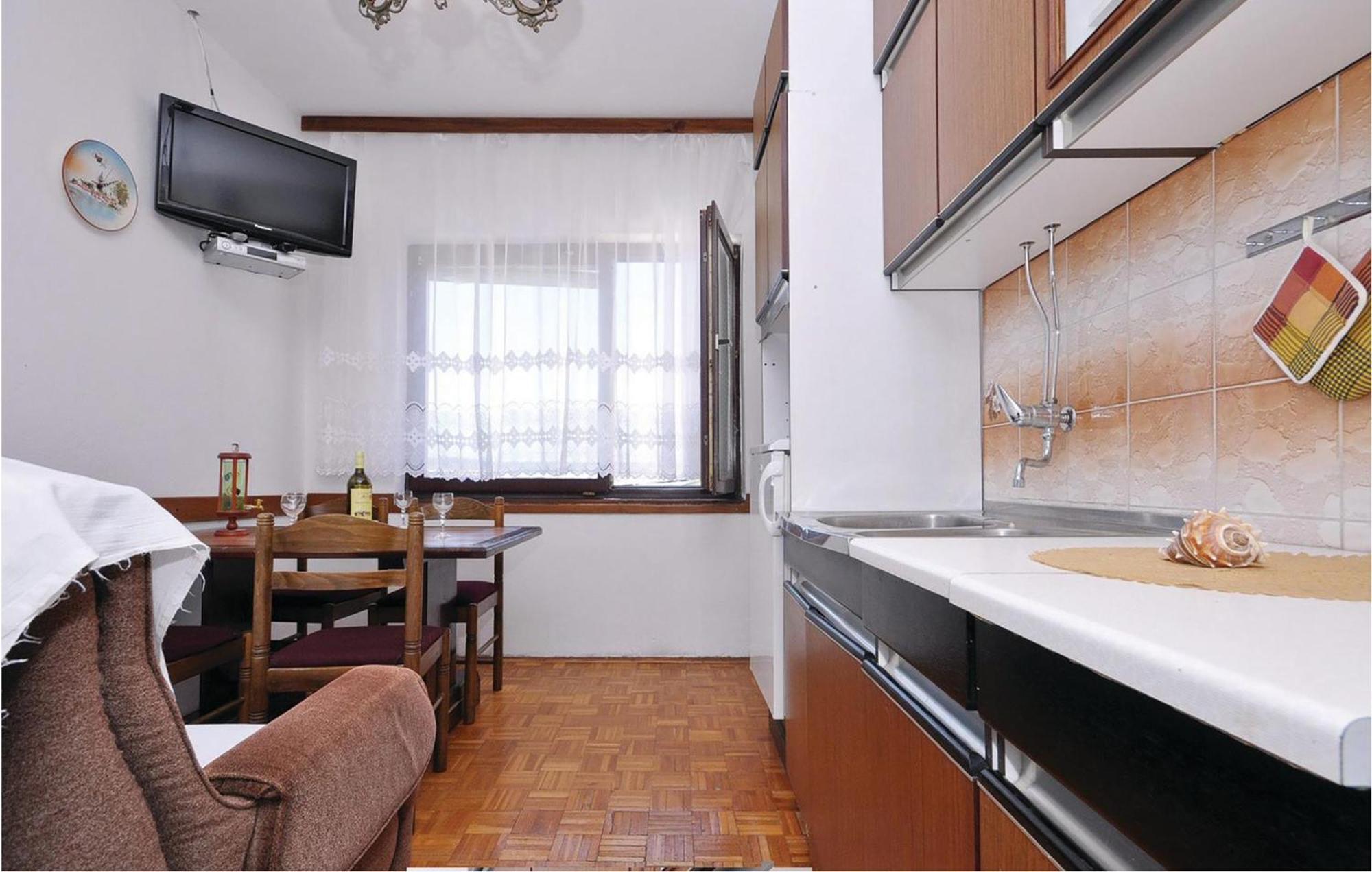 2 Bedroom Lovely Apartment In Starigrad Paklenica Starigrad Paklenica