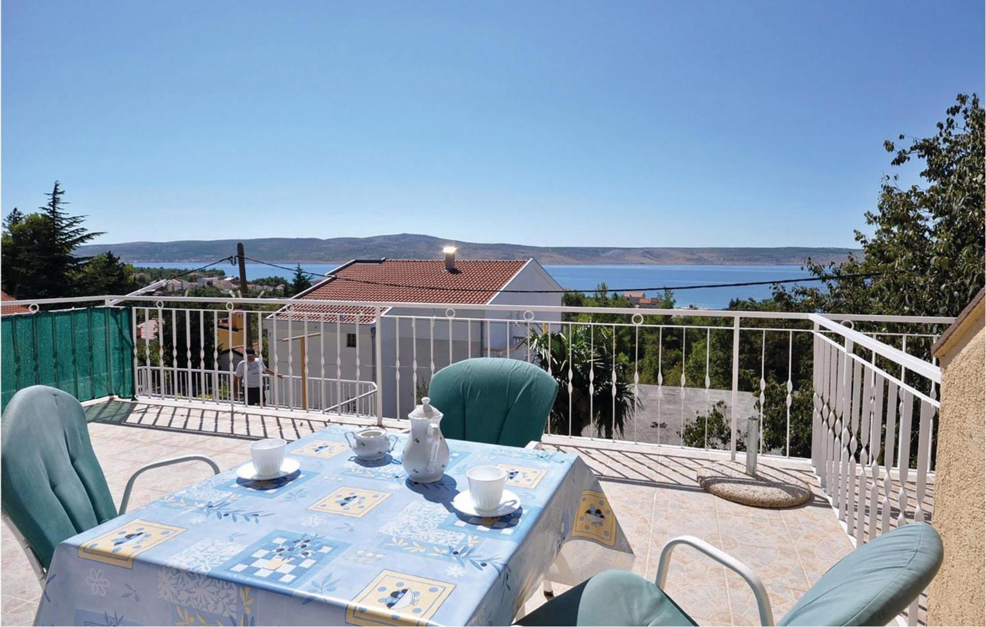 2 Bedroom Lovely Apartment In Starigrad Paklenica Apartment Starigrad Paklenica
